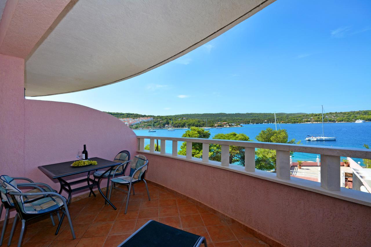Villa Paris Nečujam Esterno foto